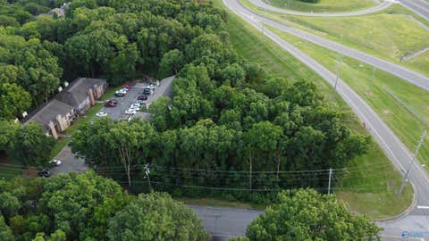 Vacant Land For Sale - .73 ACRES E Highway 72 East Dr<br/> Huntsville, AL 35811