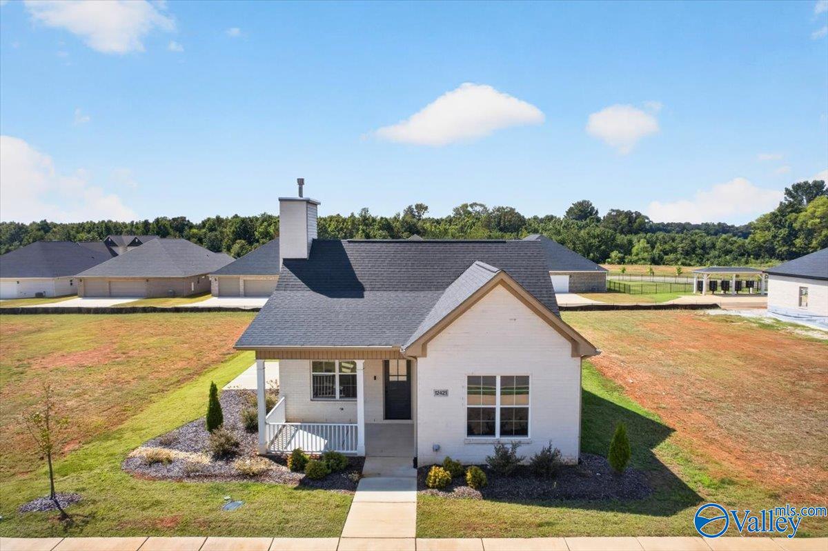 12421 Laxmi Street