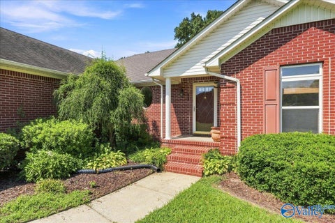 Homes For Sale - 17207 Eunice Lane<br/> Athens, AL 35613
