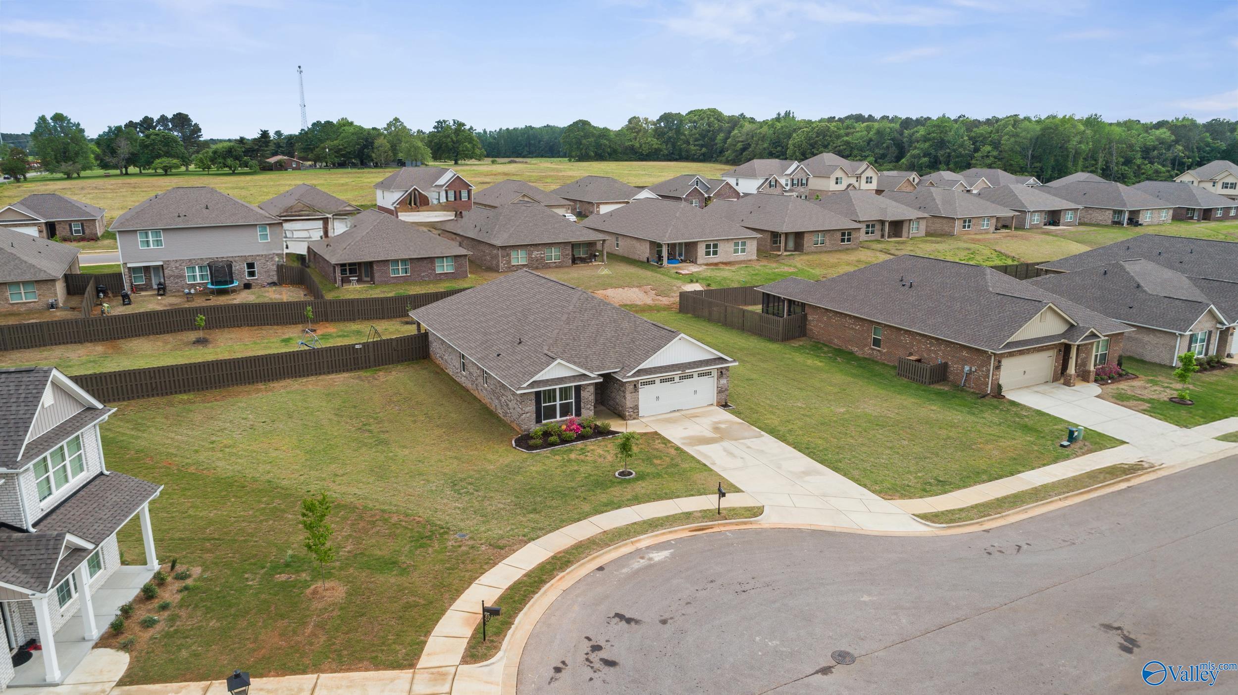 27227 Mckenna Drive, Athens, Alabama image 40