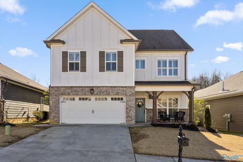 Photo of 6030 Somerhaven Trail, Hixson, TN 37343 (MLS # 21912398)