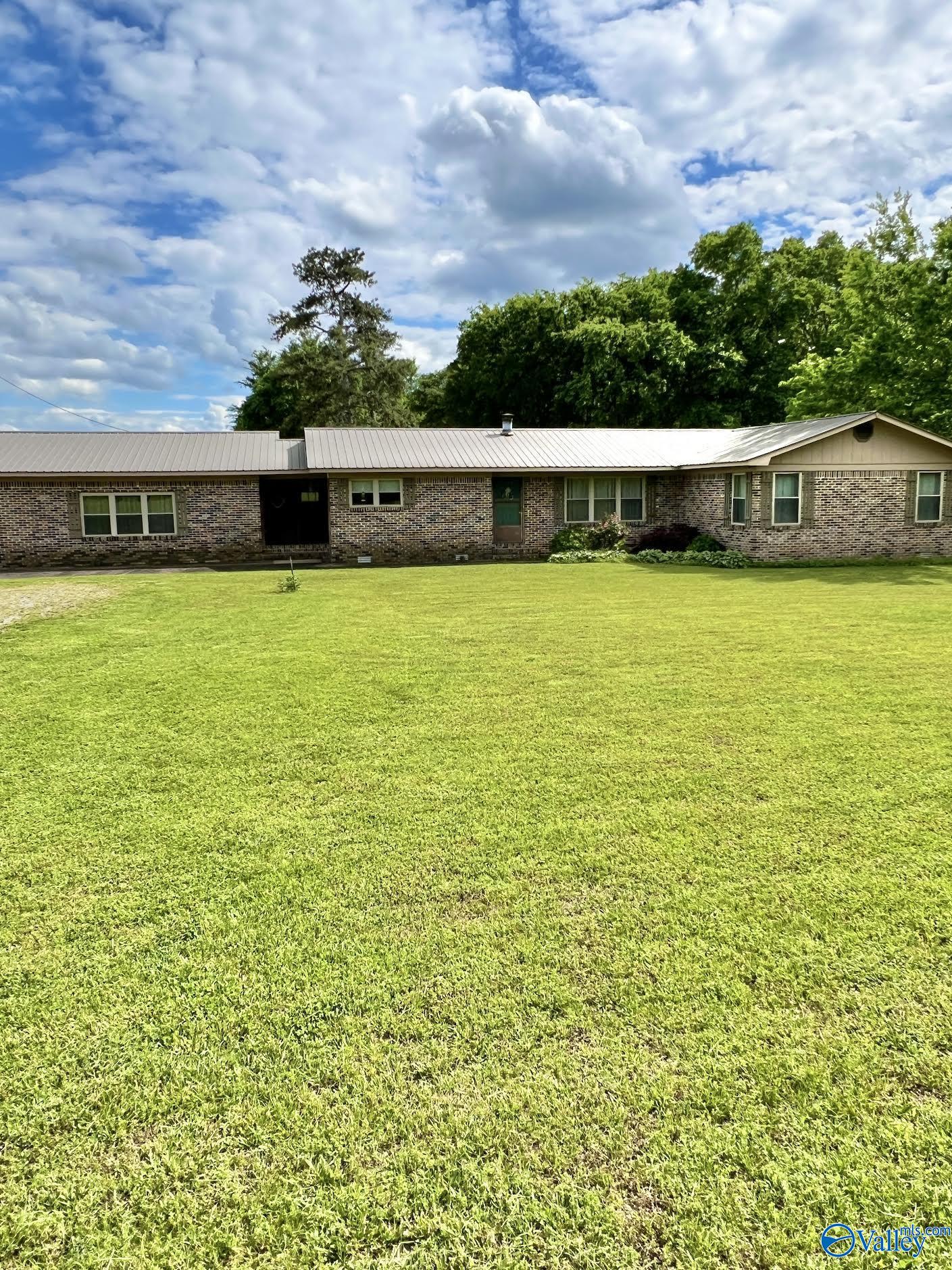 2152 County Road 49, Section, Alabama image 2
