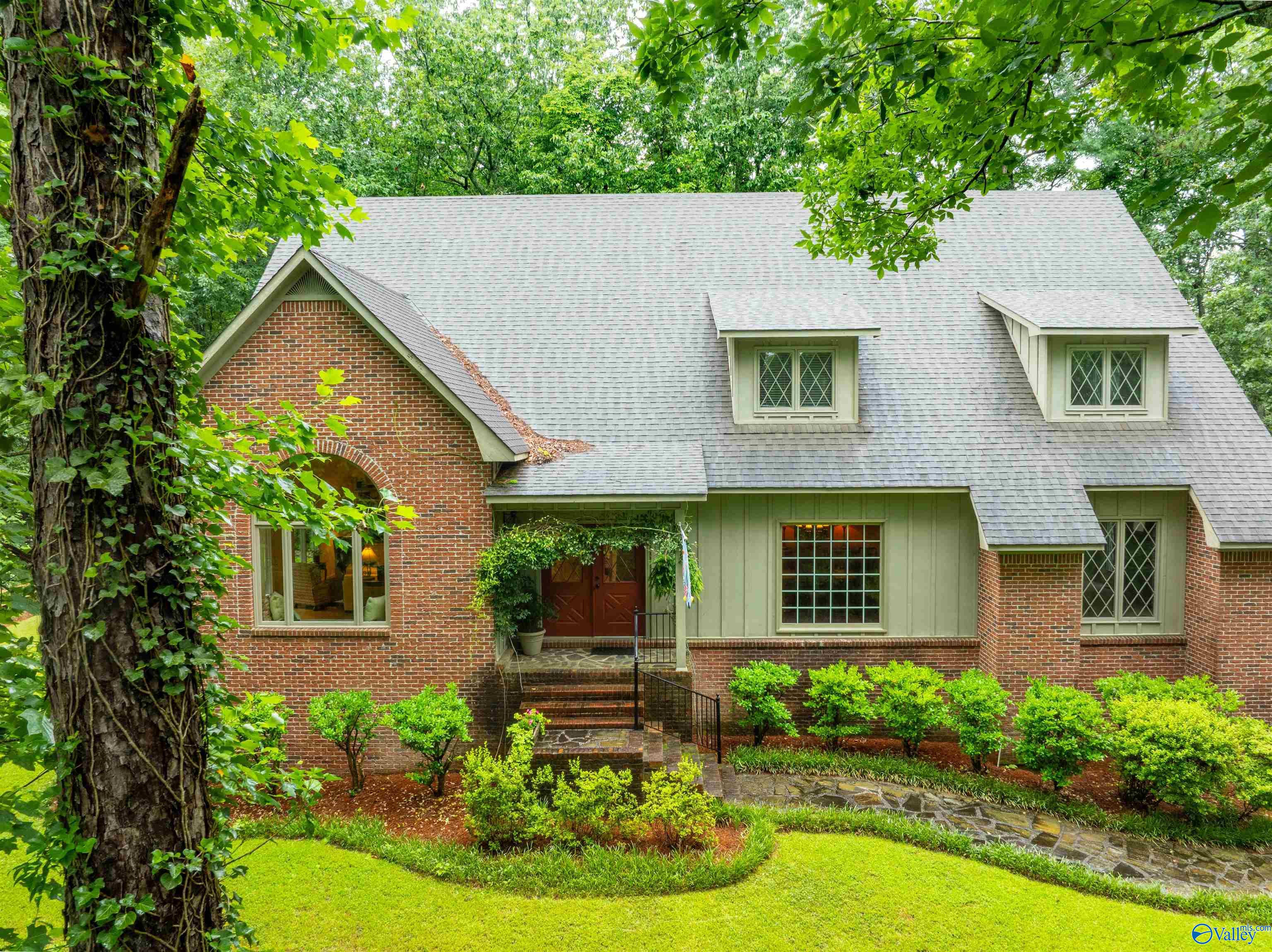 520 Mistletoe Hollow Road, Gadsden, Alabama image 1