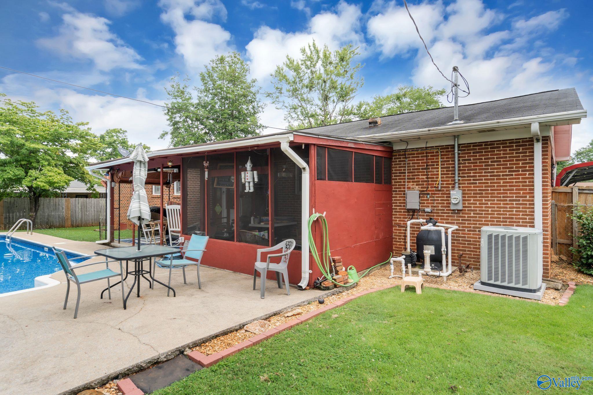 1419 Brook Hollow Circle, Huntsville, Alabama image 9