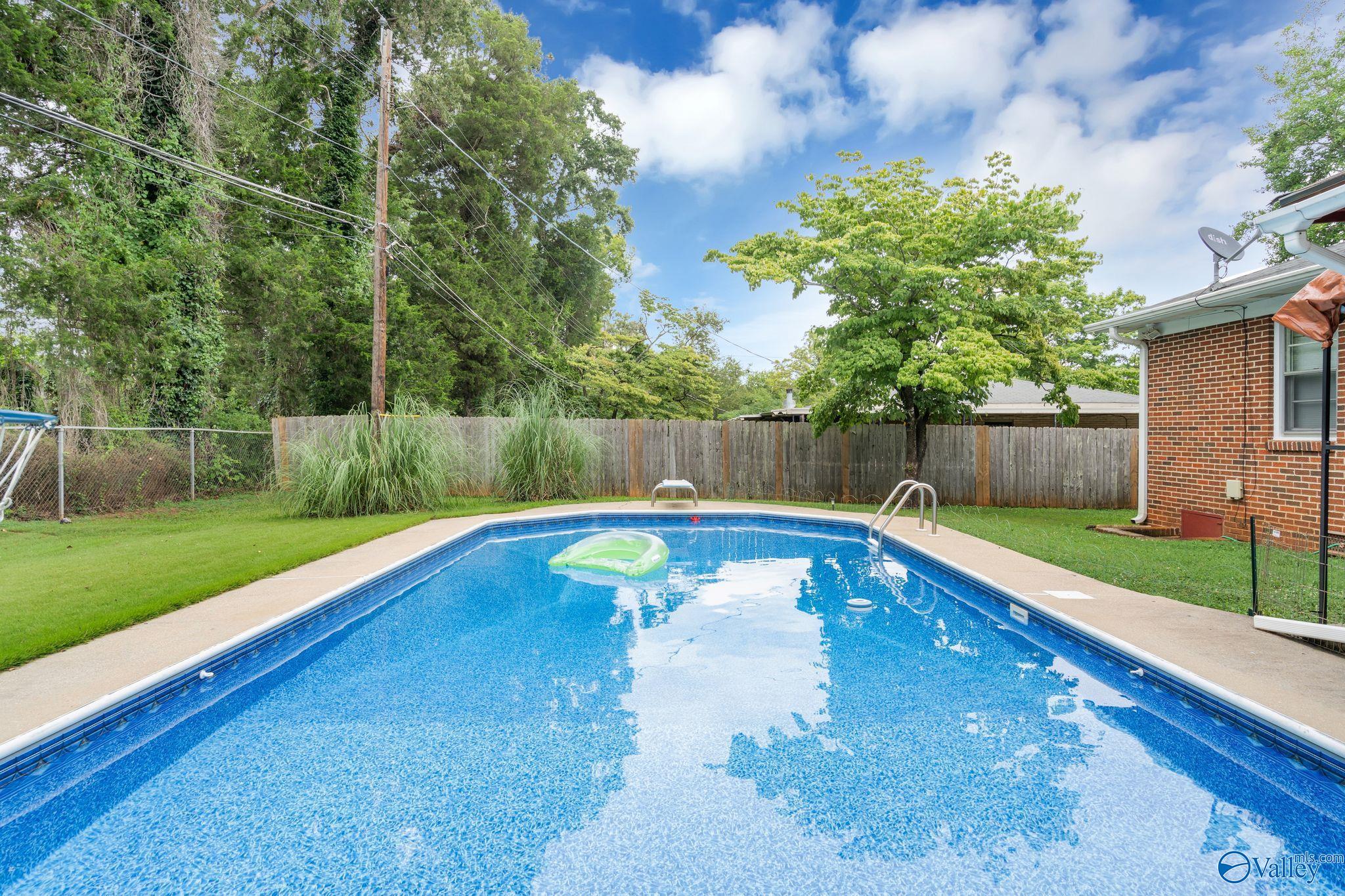 1419 Brook Hollow Circle, Huntsville, Alabama image 8