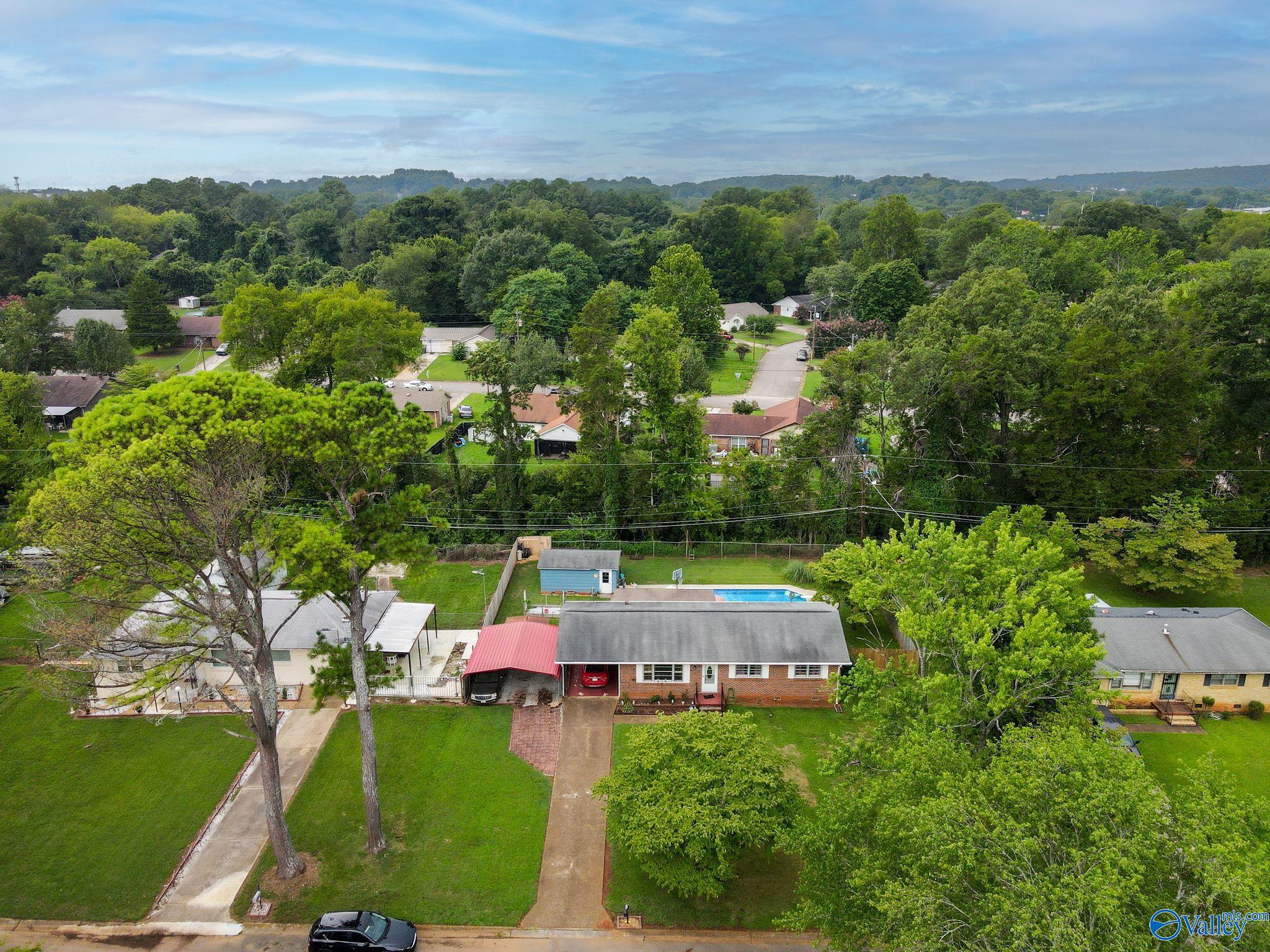 1419 Brook Hollow Circle, Huntsville, Alabama image 3
