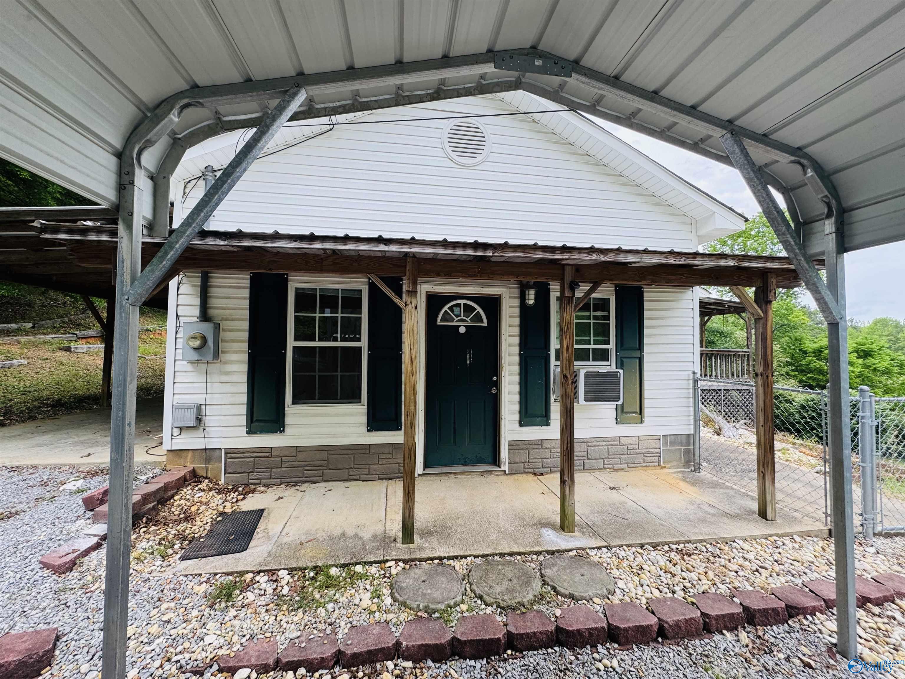 781 Lloyd Rd, Wellington, Alabama image 9