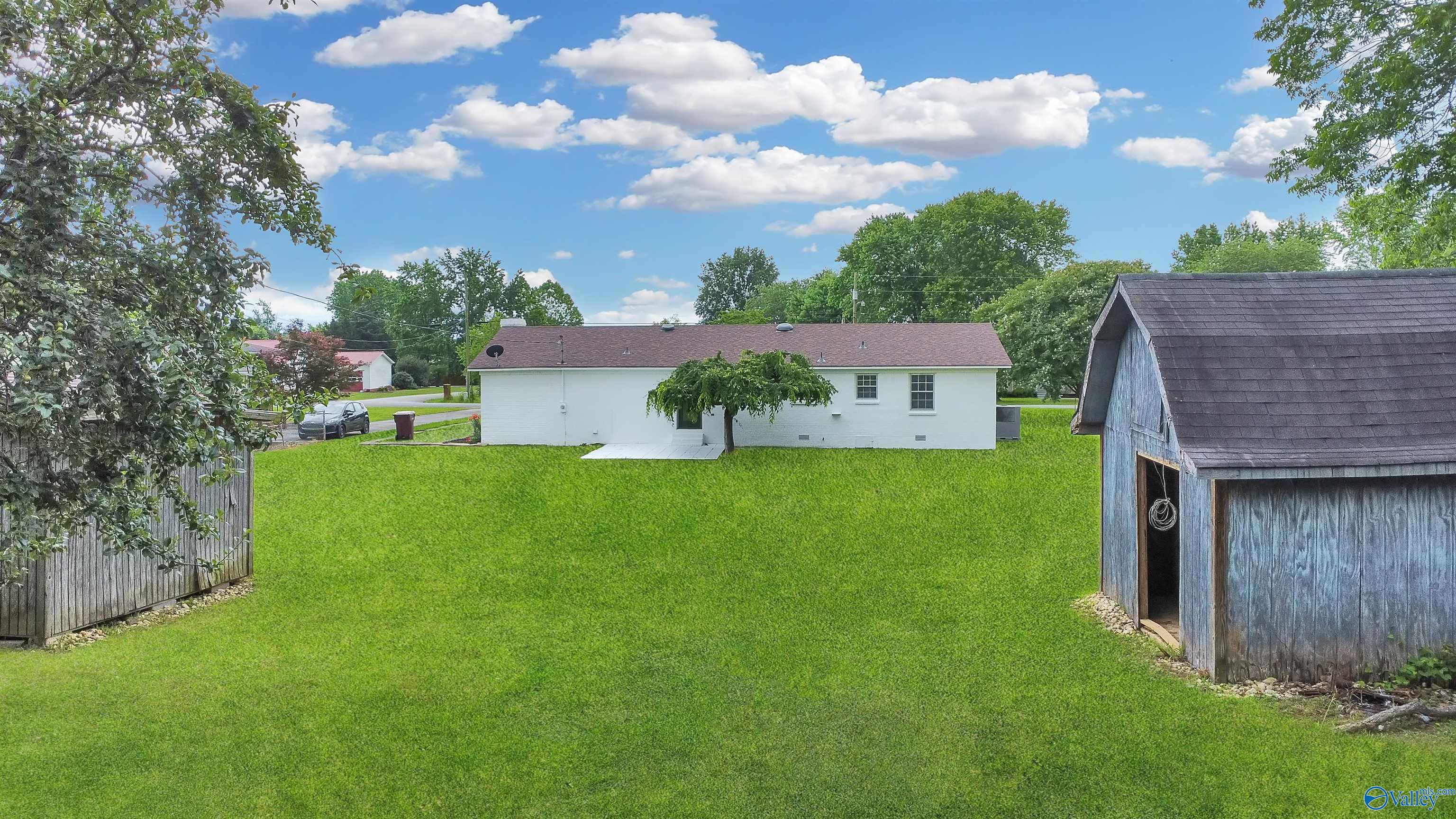 21600 Daveen Drive, Elkmont, Alabama image 20