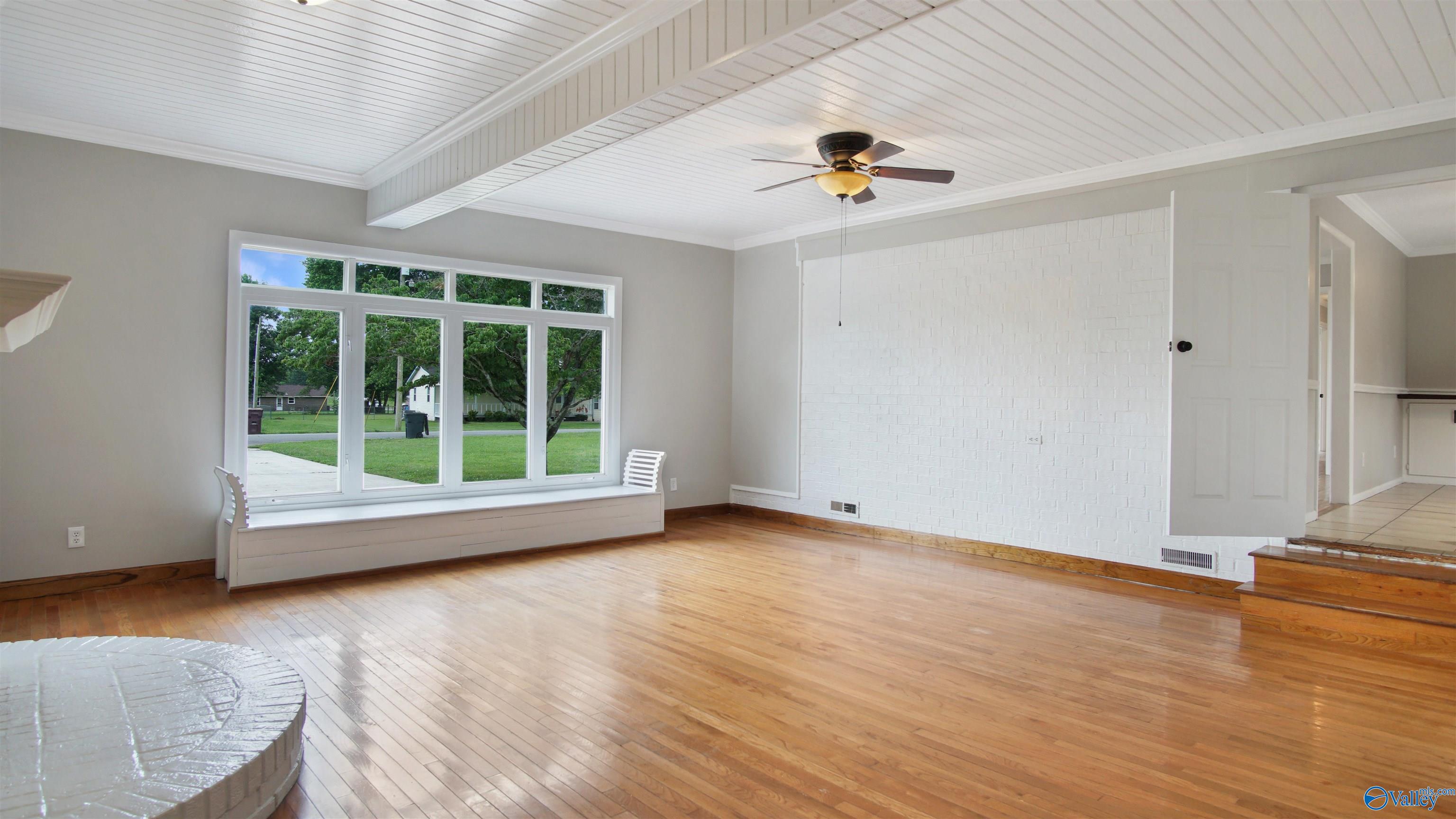21600 Daveen Drive, Elkmont, Alabama image 6