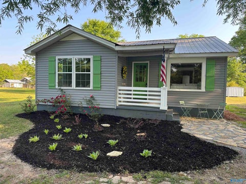 Homes For Sale - 1619 Bryant Street<br/> Gadsden, AL 35904