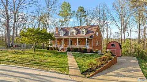 Photo of 107 Road 1924, Rainsville, AL 35986 (MLS # 21914000)