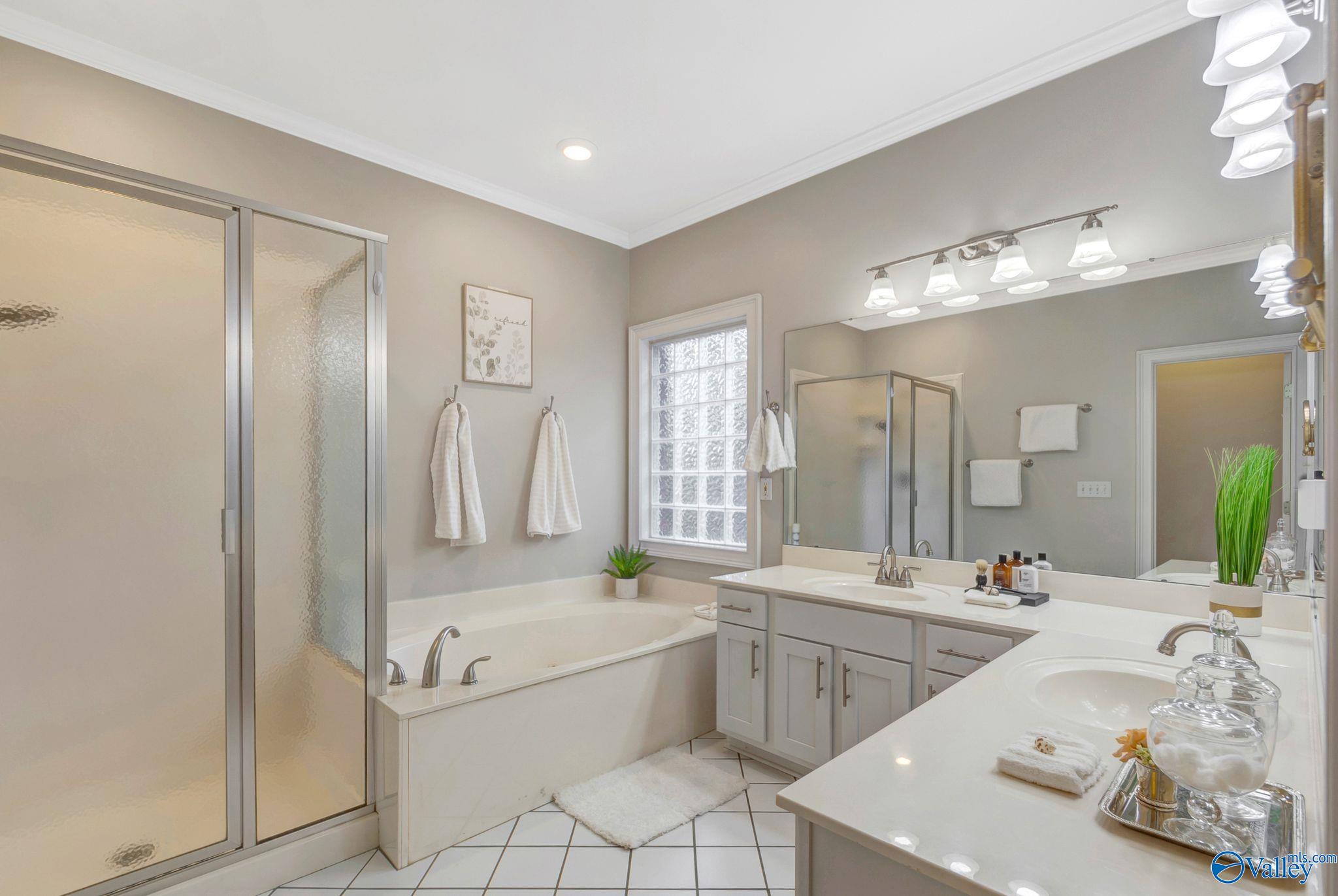 Madison, Alabama 35758, United States, 3 Bedrooms Bedrooms, ,2 BathroomsBathrooms,Residential,Active,189116