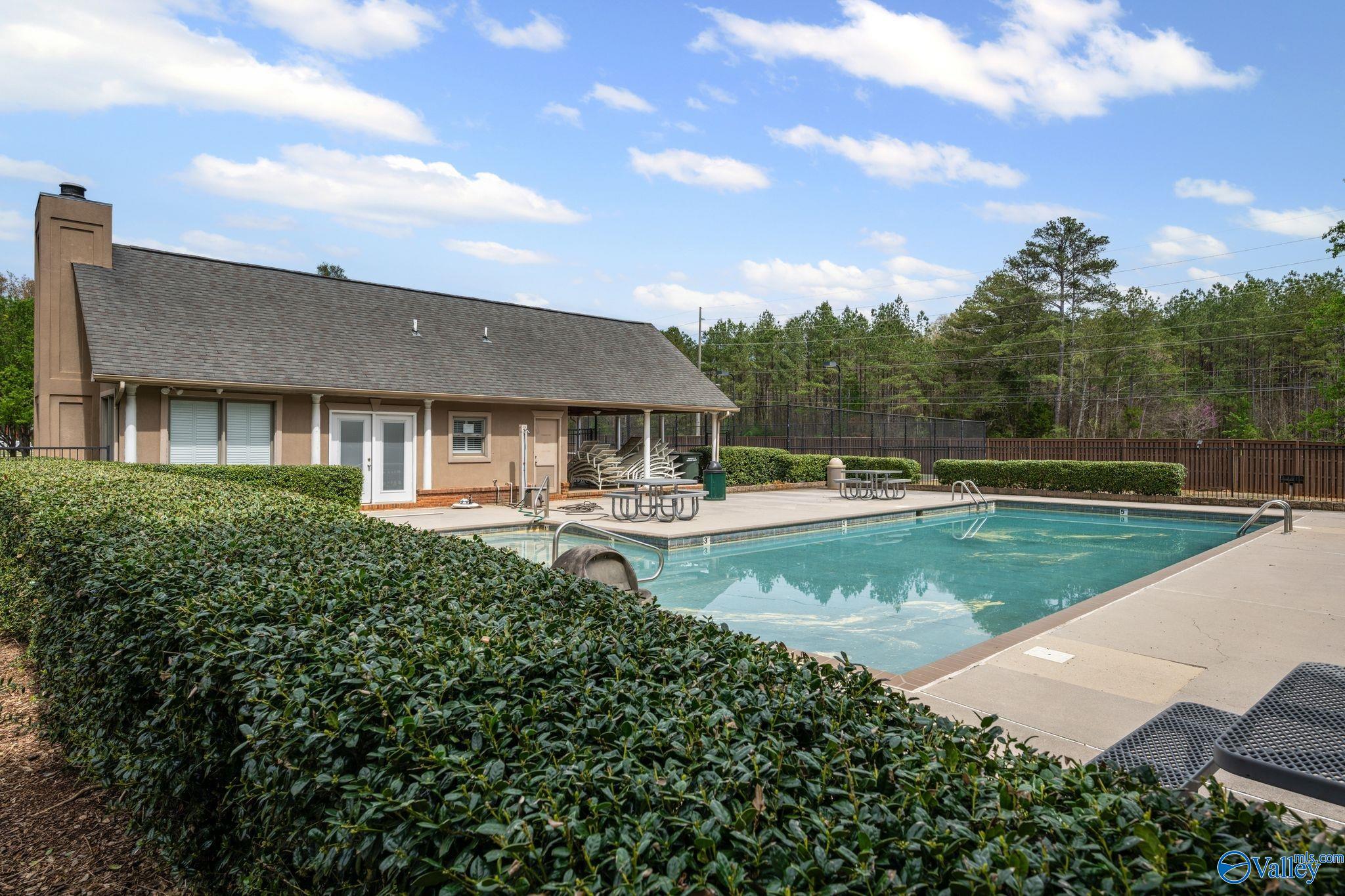 Madison, Alabama 35758, United States, 3 Bedrooms Bedrooms, ,2 BathroomsBathrooms,Residential,Active,189116