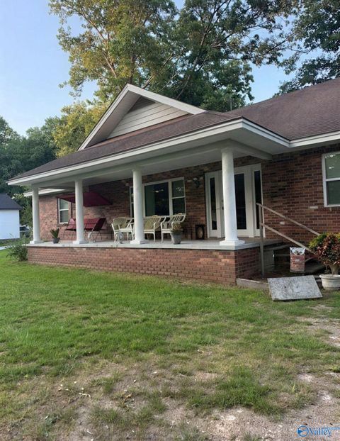 Homes For Sale - 244 S Church Street<br/> Boaz, AL 35957