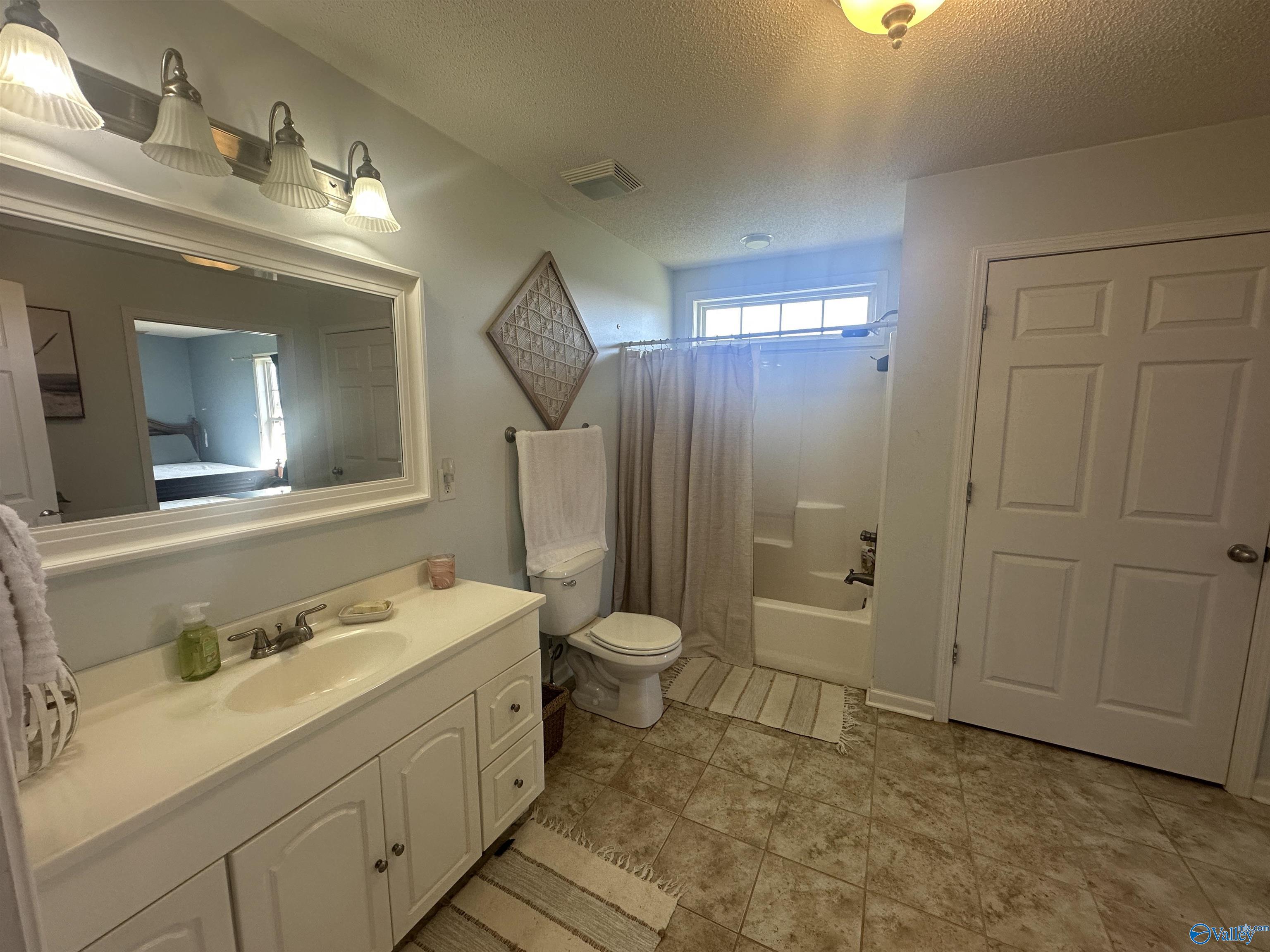 2415 Ruth Road, Arab, Alabama image 9