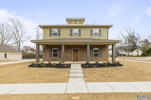 Homes For Sale - 1600 Calistoga Circle<br/> Huntsville, AL 35811