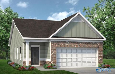 Homes For Sale - 7212 Fox Glen Circle<br/> Owens Cross Roads, AL 35763