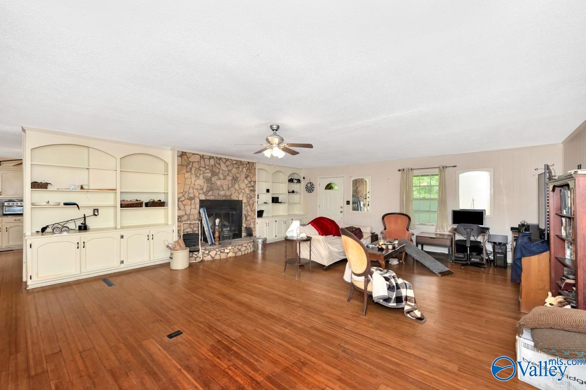 145 Dogwood Drive, Laceys Spring, Alabama image 2