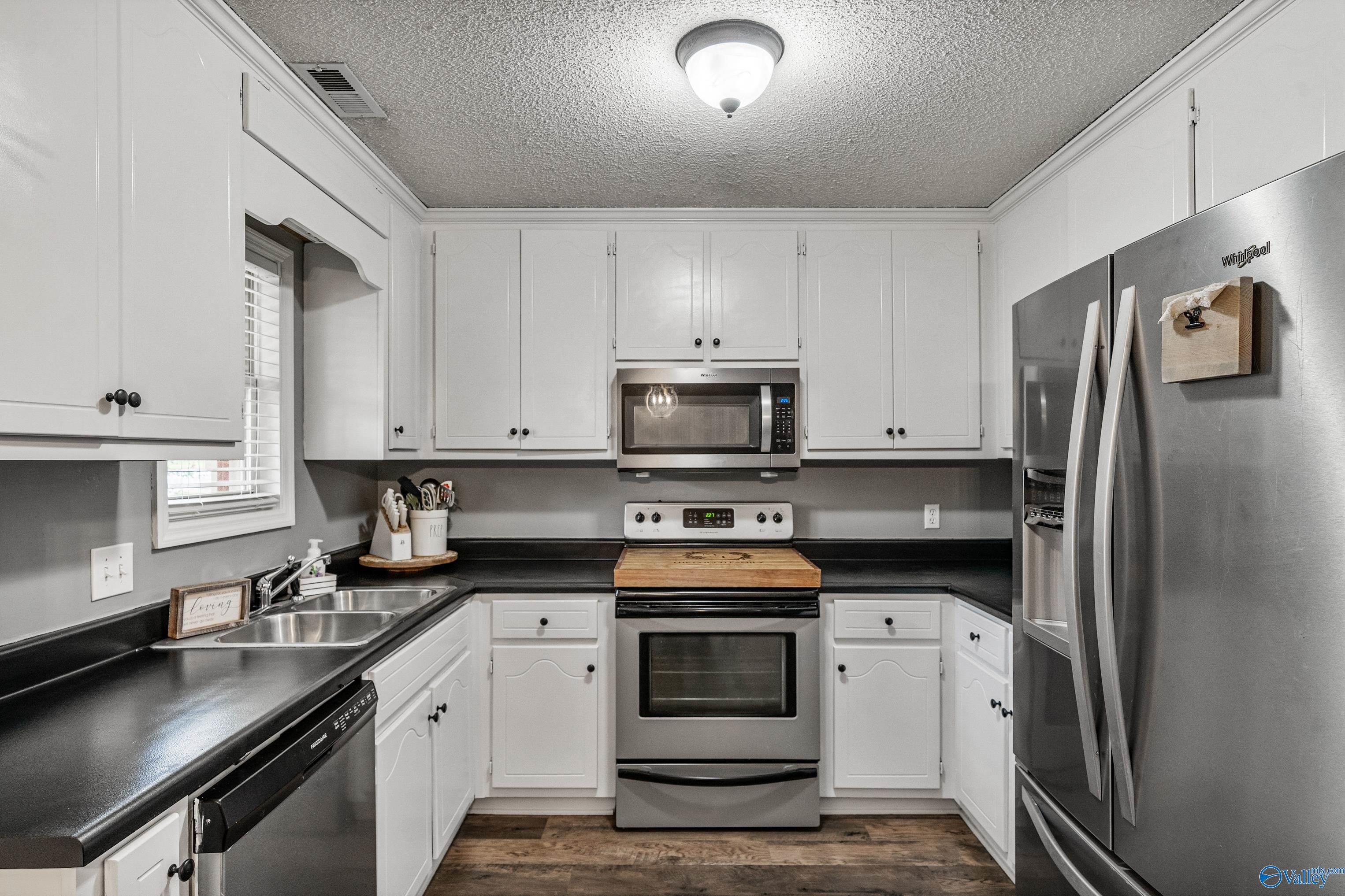 982 Bell Factory Road, Huntsville, Alabama image 7