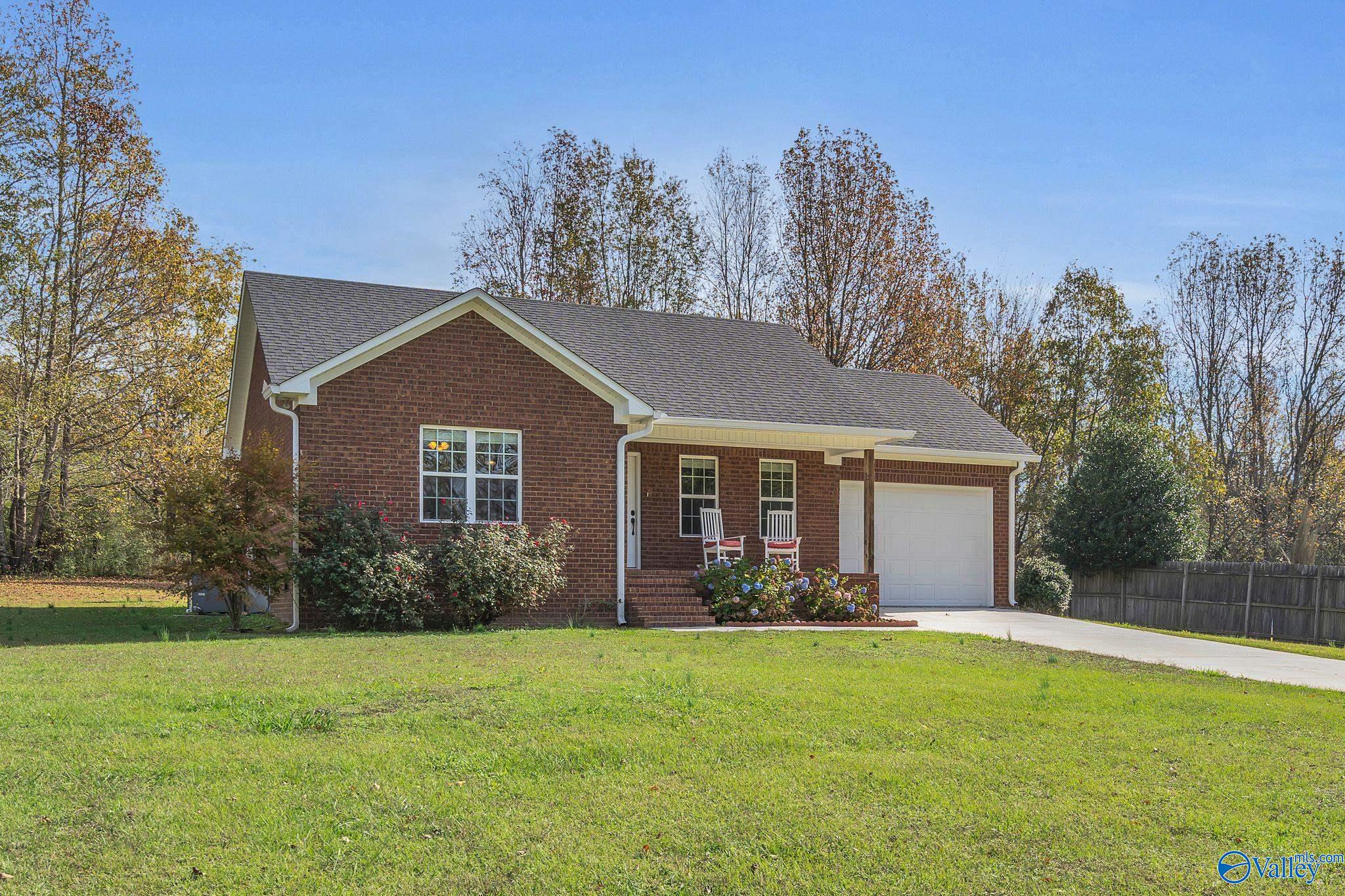 2368 Randles Road, Grant, Alabama image 3