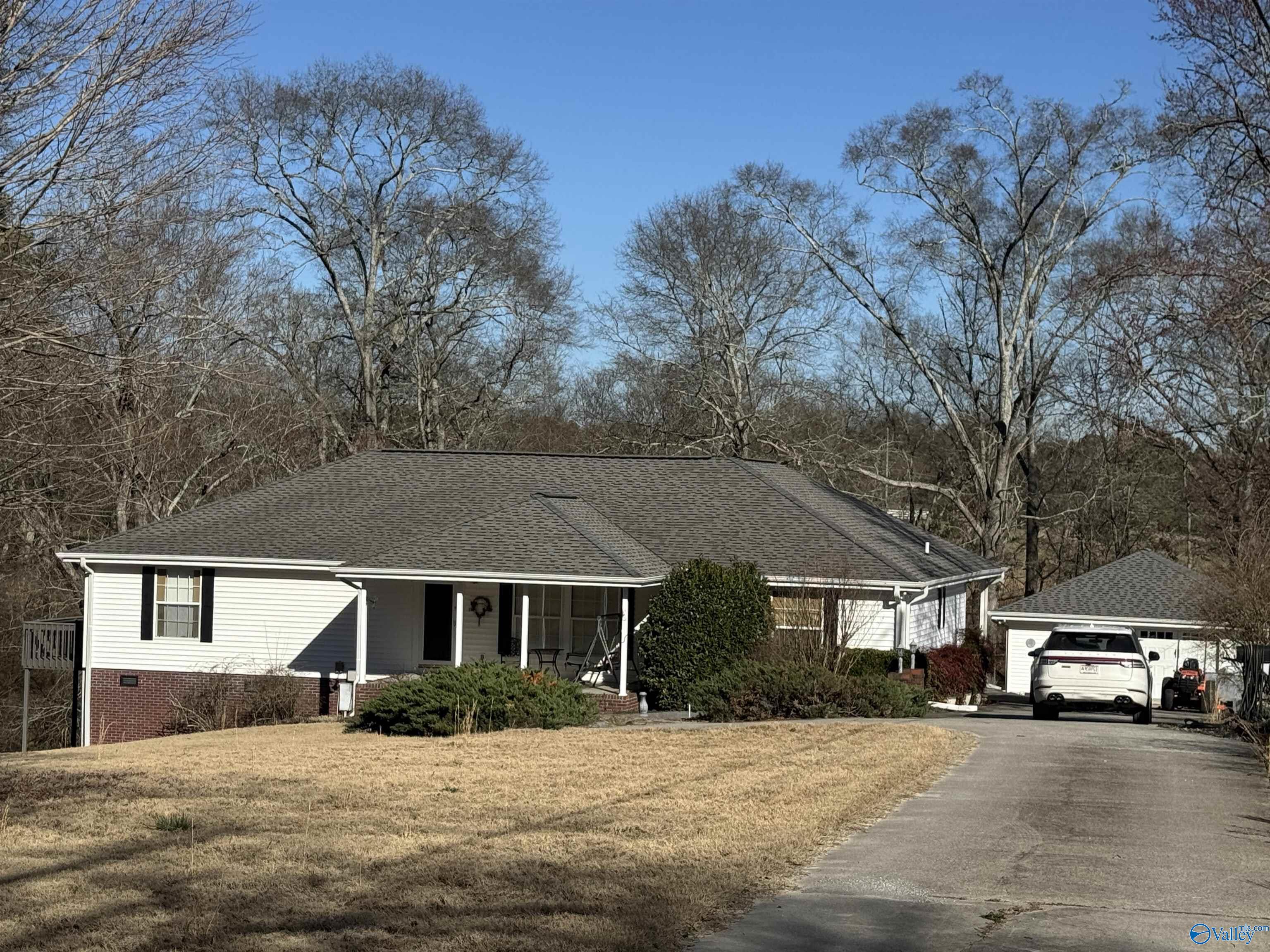 358 Simpson Street, Boaz, Alabama image 2
