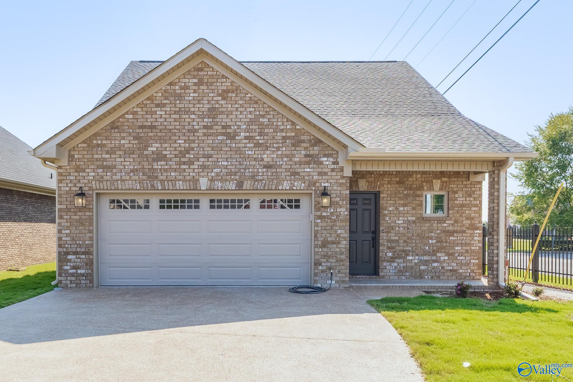 3714 Sabine Court, Decatur, Alabama image 1