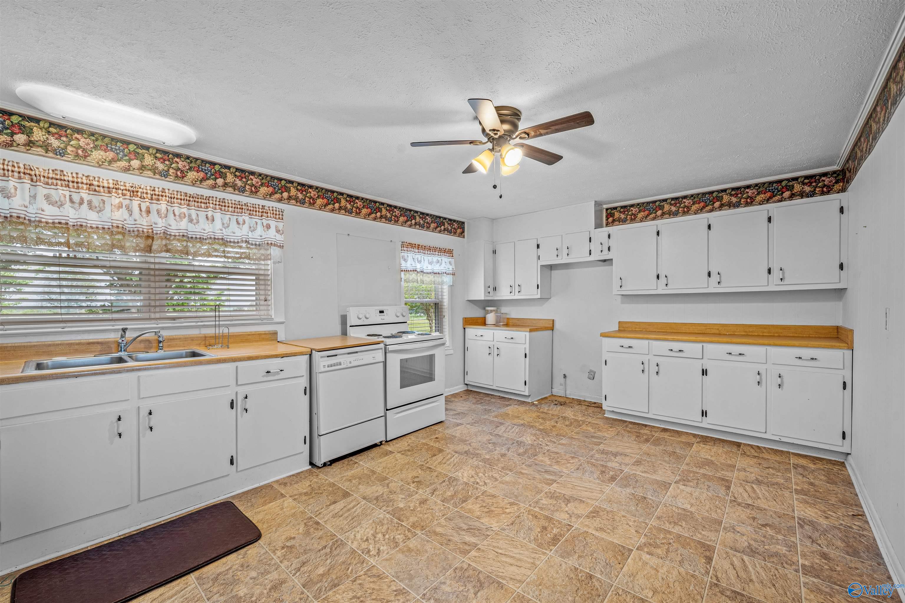 586 E County Road 152, Section, Alabama image 32