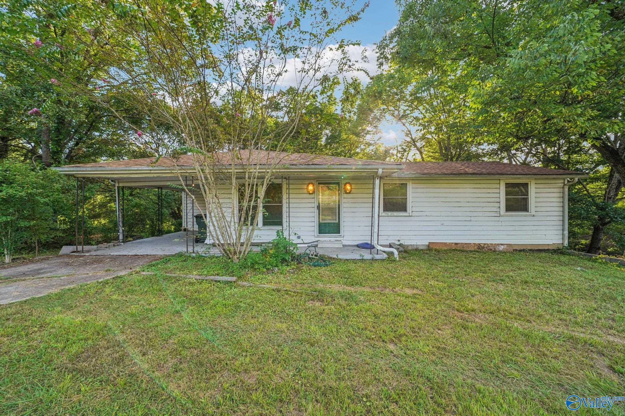 2801 Highway 31 NW