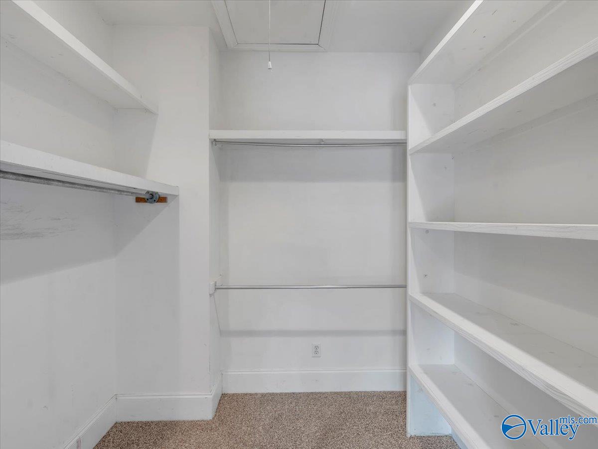 Scottsboro, Alabama 35769, United States, 4 Bedrooms Bedrooms, ,4 BathroomsBathrooms,Residential,Active,157701