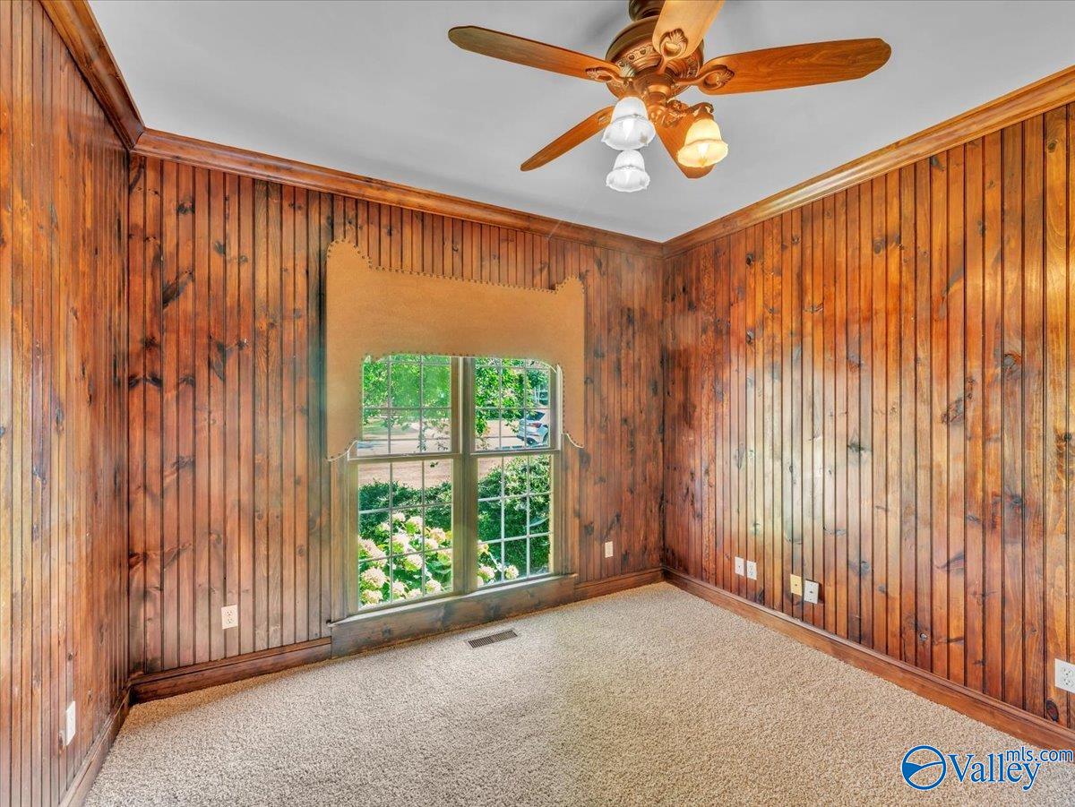 Scottsboro, Alabama 35769, United States, 4 Bedrooms Bedrooms, ,4 BathroomsBathrooms,Residential,Active,157701