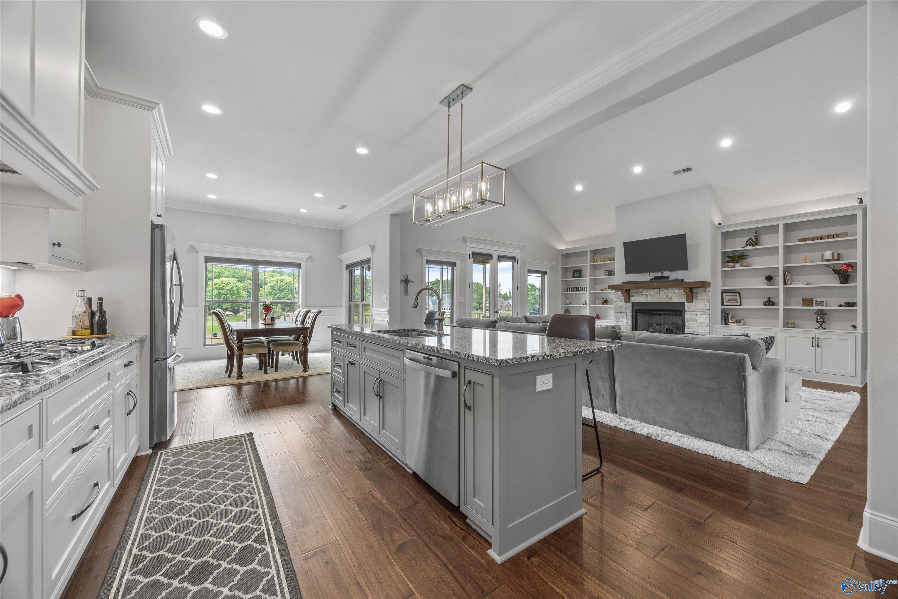 22977 Cog Hill Drive, Athens, Alabama image 13