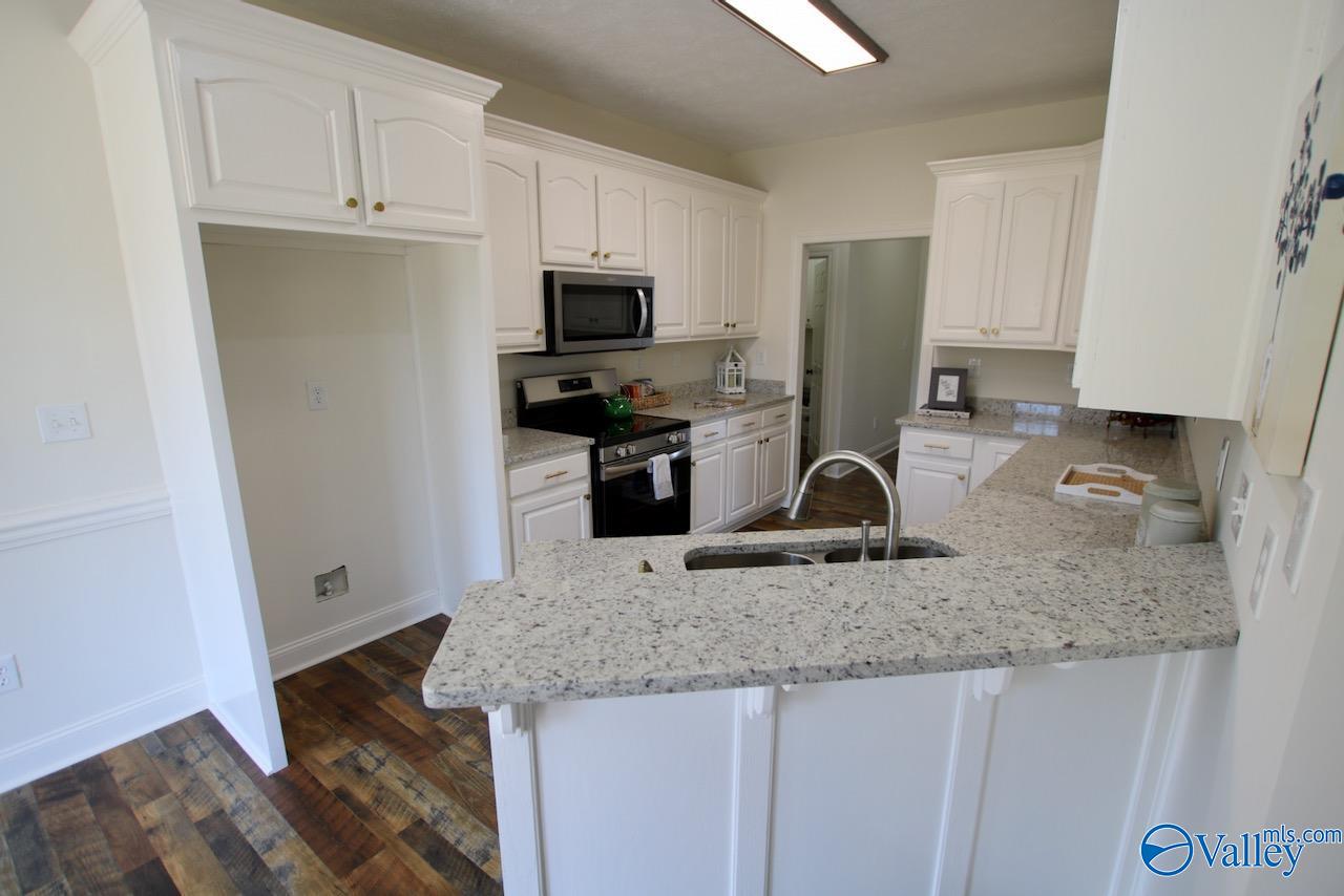350 Homer Nance Road, Huntsville, Alabama image 11