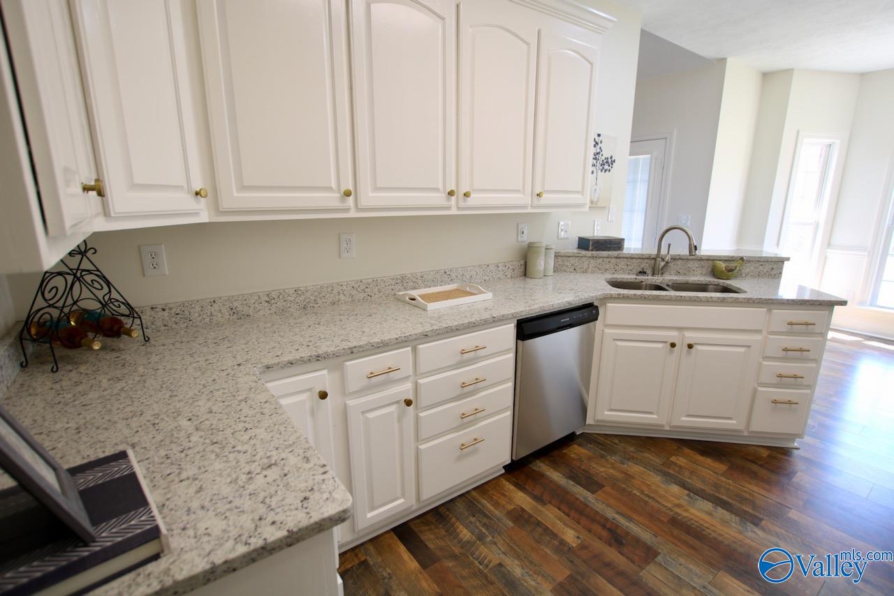 350 Homer Nance Road, Huntsville, Alabama image 13