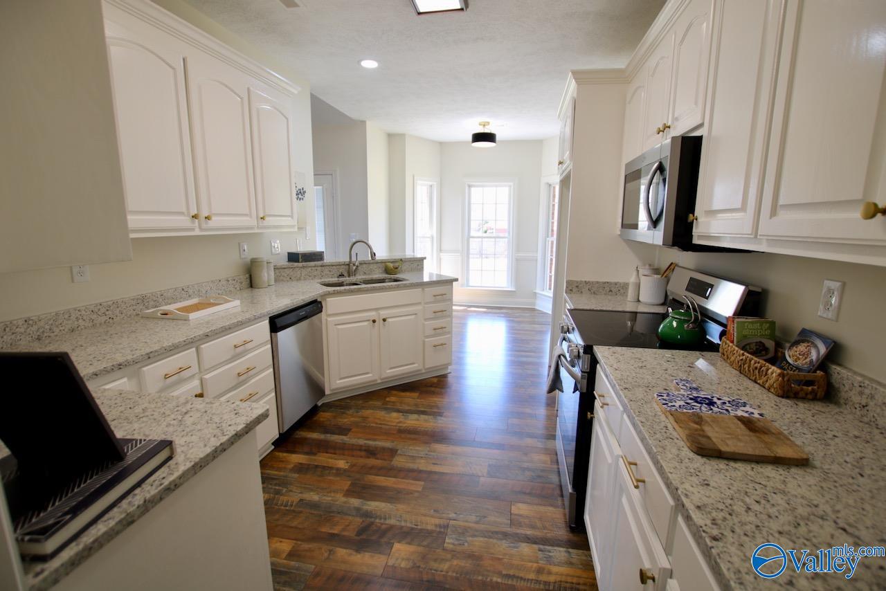 350 Homer Nance Road, Huntsville, Alabama image 10