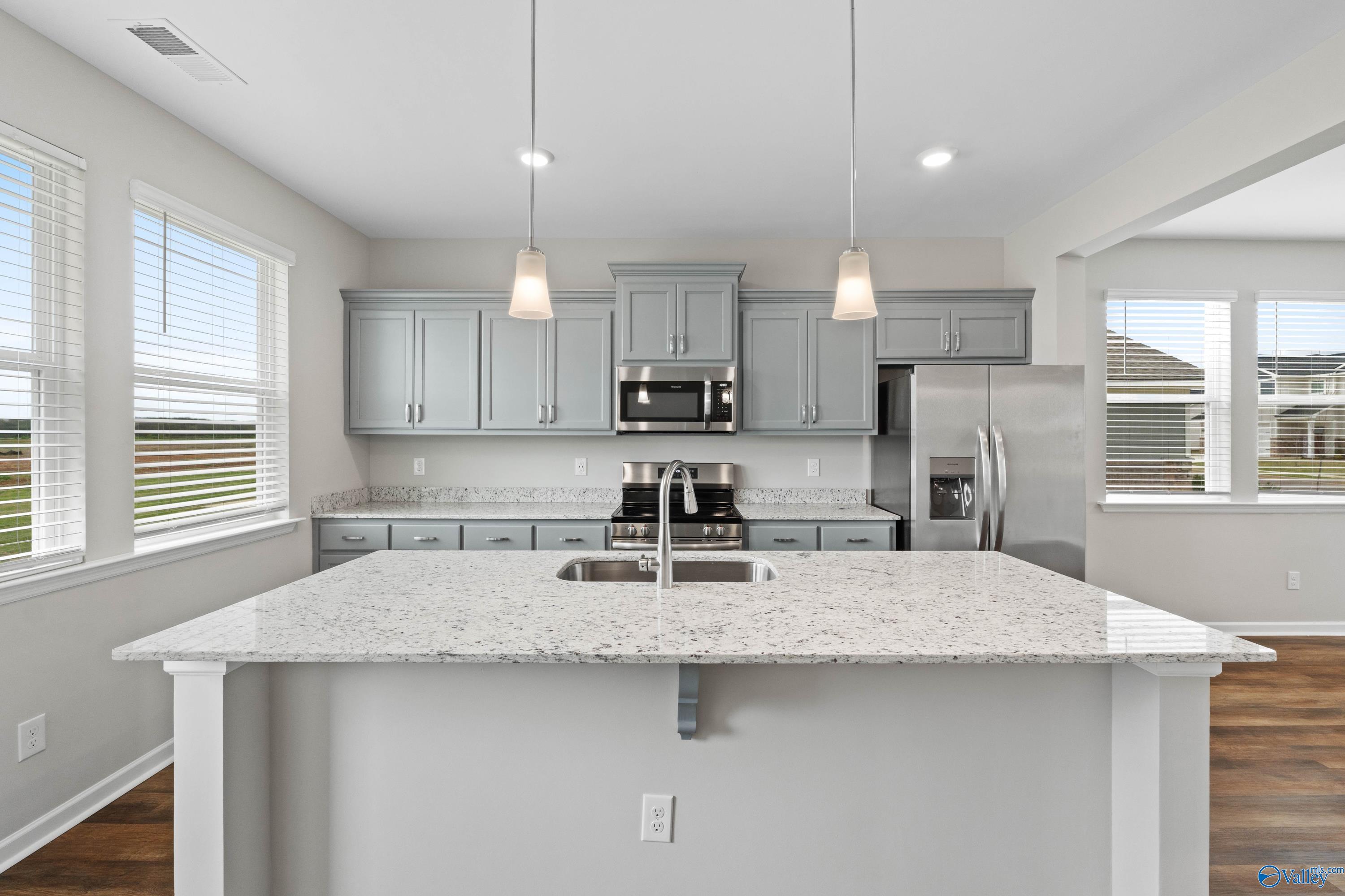 12553 Buck Road, Athens, Alabama image 9