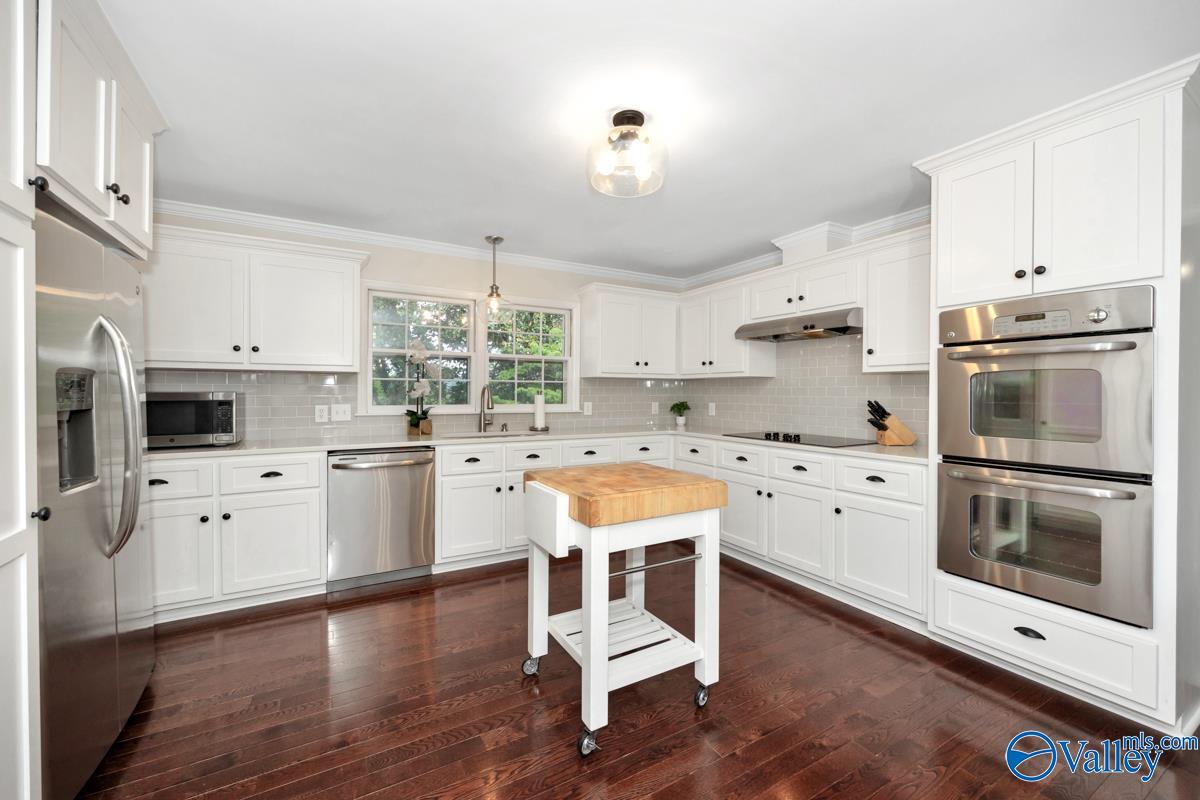 1501 Big Cove Road, Huntsville, Alabama image 10