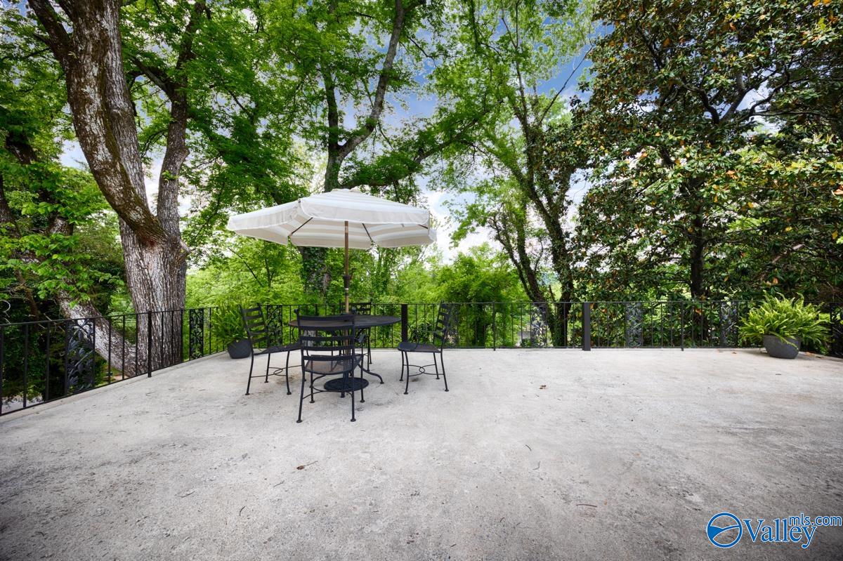 1501 Big Cove Road, Huntsville, Alabama image 7