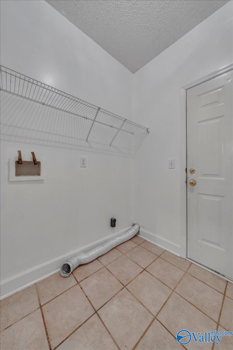 128 Cannes Drive, Brownsboro, Alabama image 37