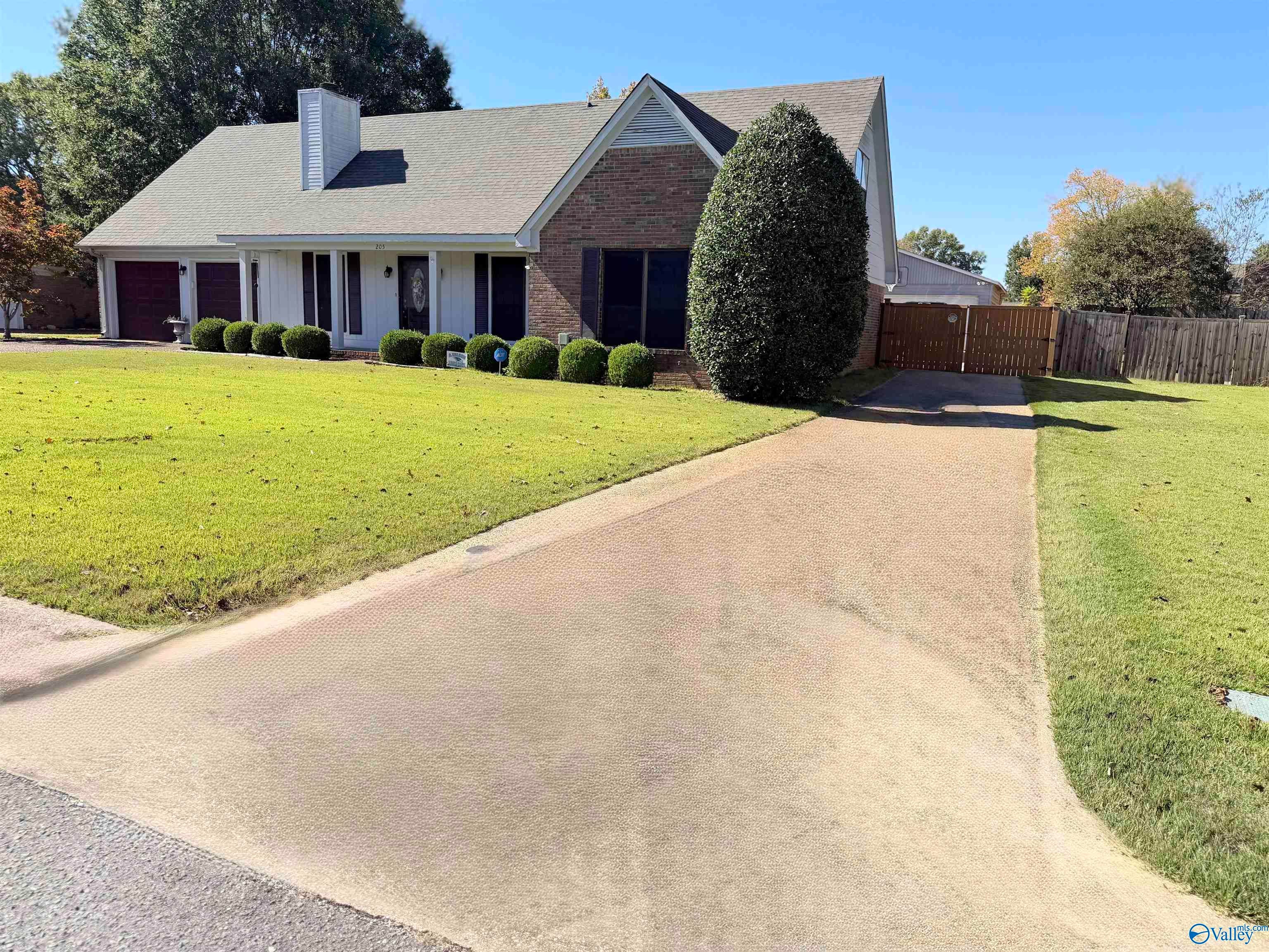 205 Birch Run
