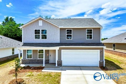 Homes For Sale - 17873 Daniel Island Drive<br/> Athens, AL 35611