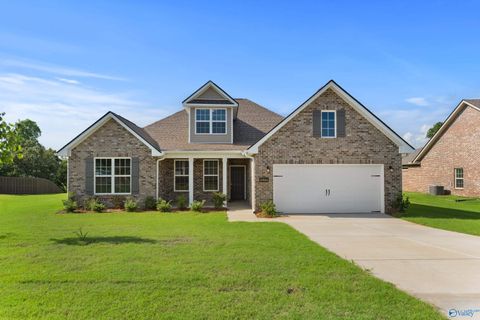 Homes For Sale - 29452 Crawfish Drive<br/> Harvest, AL 35749
