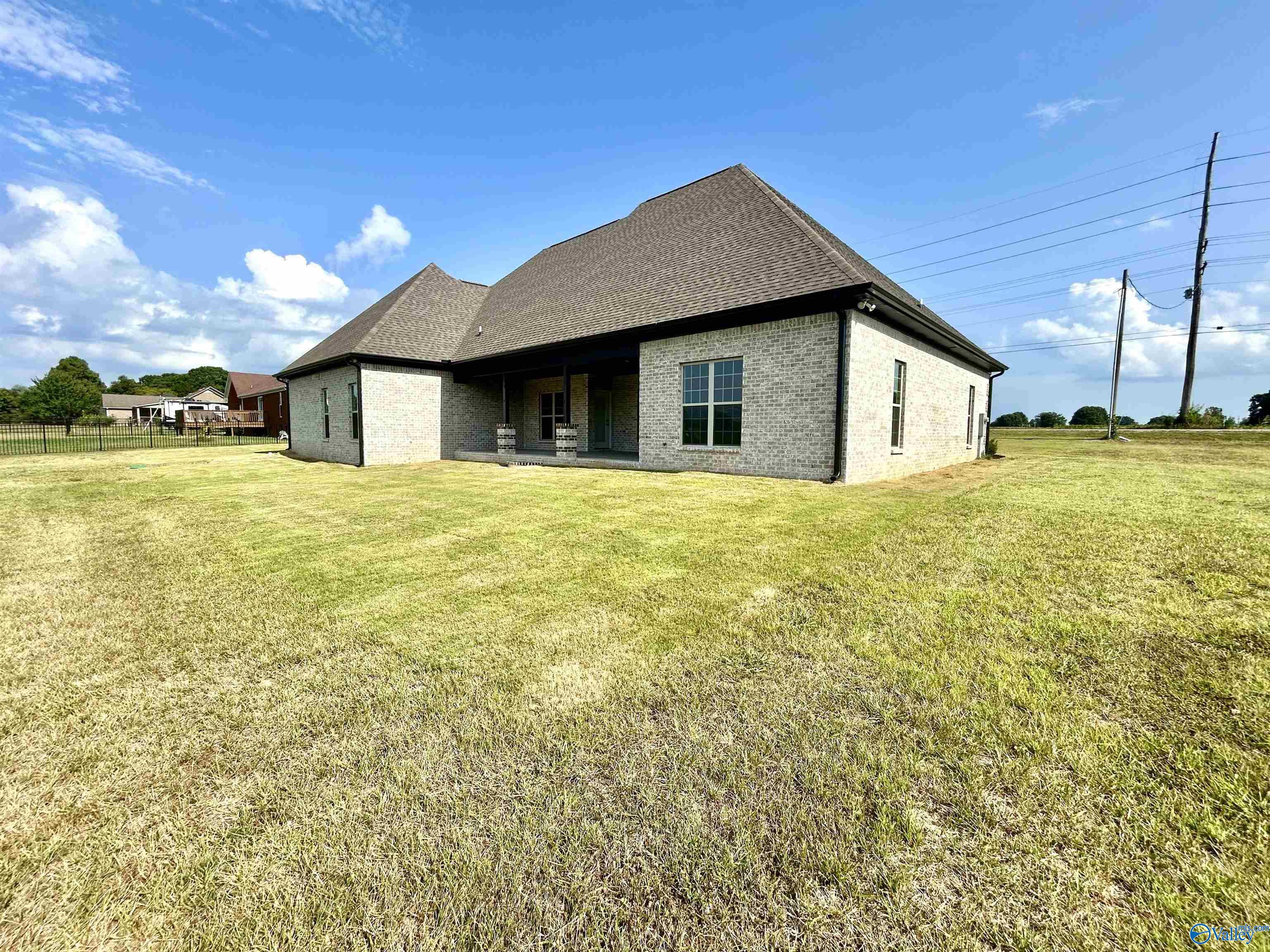 955 Sanderfer Road, Athens, Alabama image 8