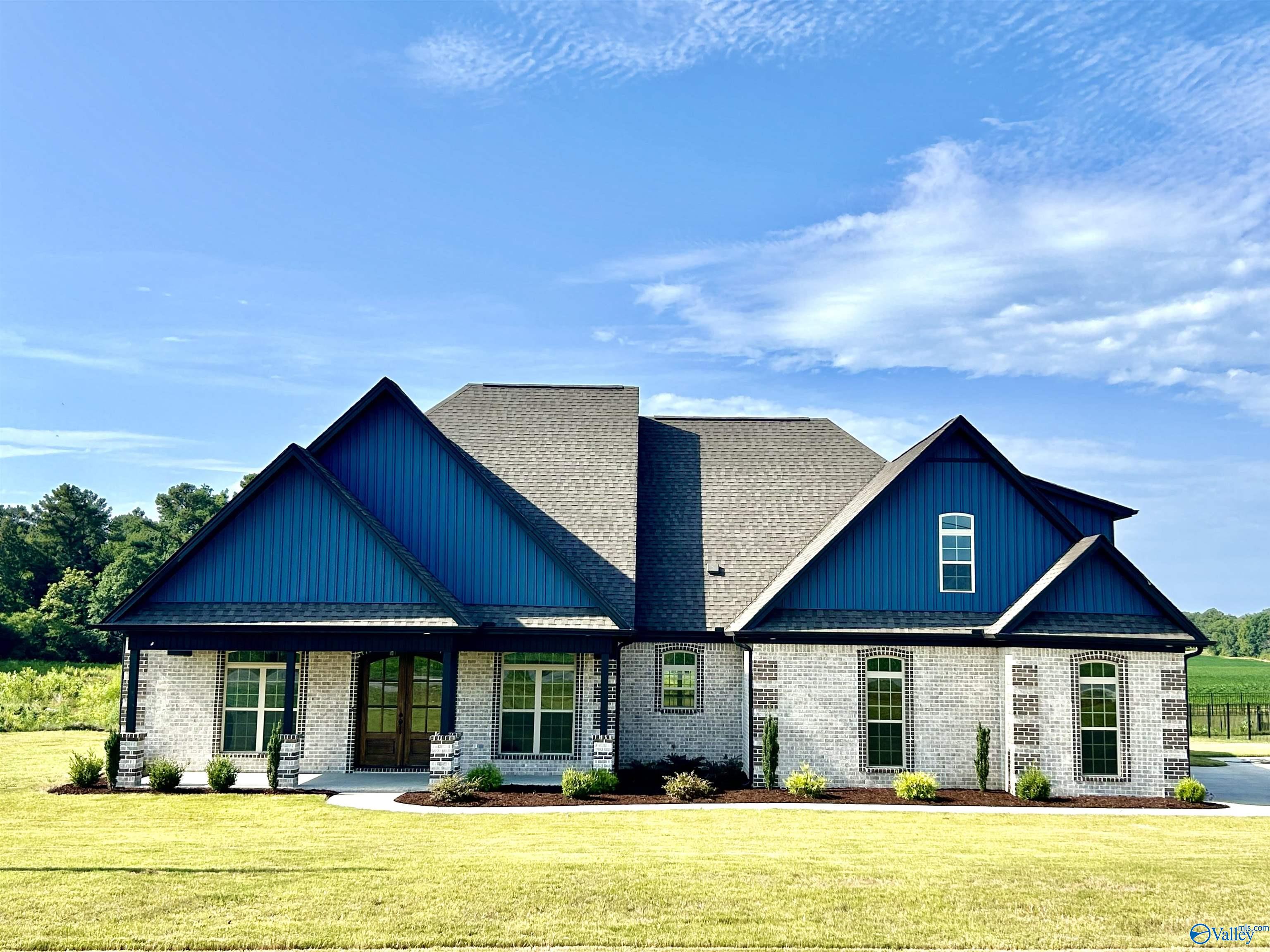 955 Sanderfer Road, Athens, Alabama image 2