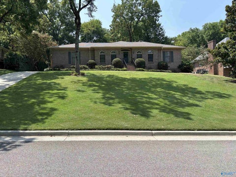 Homes For Sale - 119 Hartington Drive<br/> Madison, AL 35758