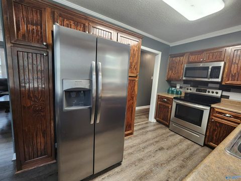 Homes For Sale - 359 Academy Drive<br/> Hamilton, AL 35570