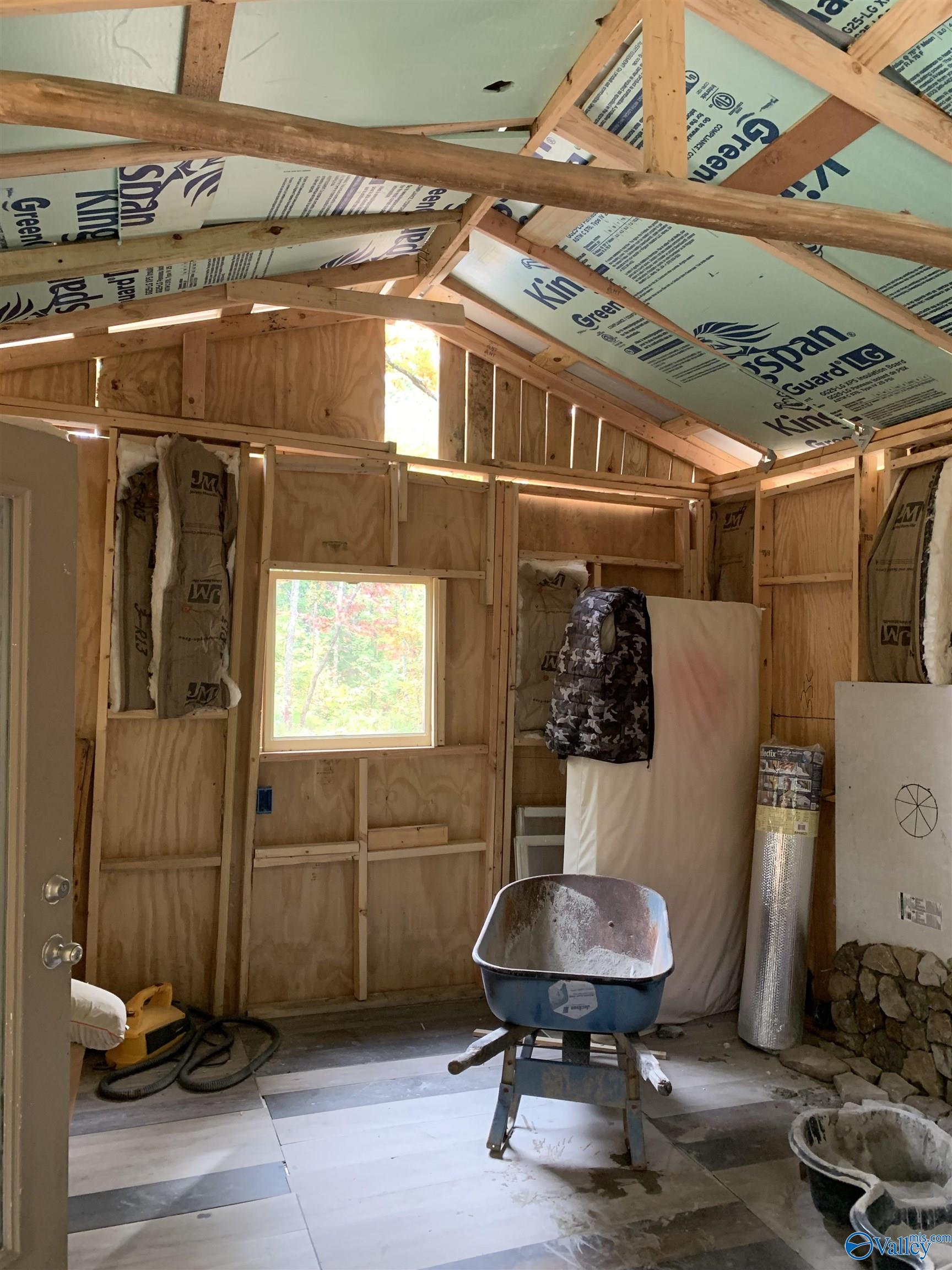 377 Blowing Cave Road, Gurley, Alabama image 16