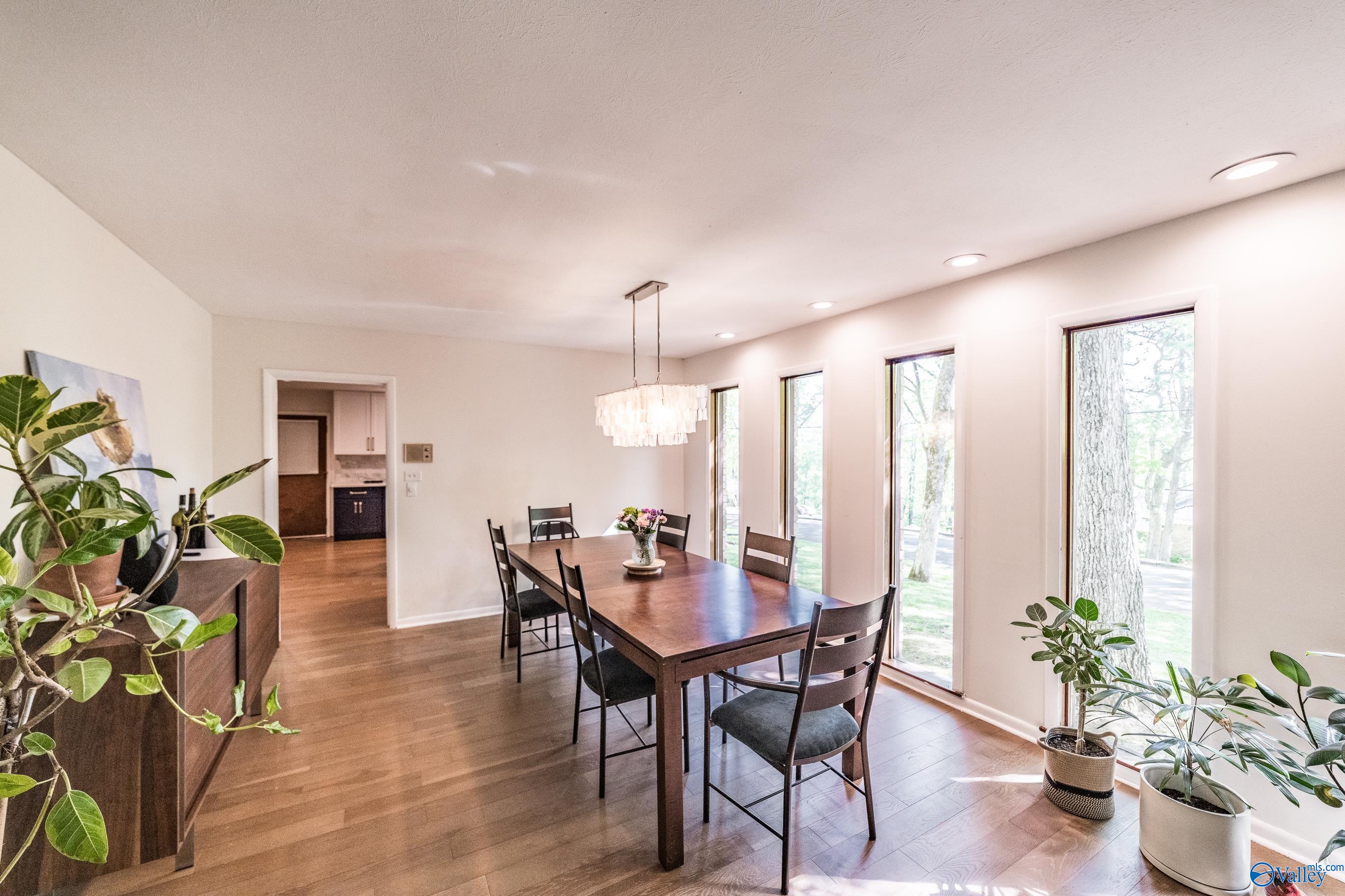 11009 Vivian Drive, Huntsville, Alabama image 7