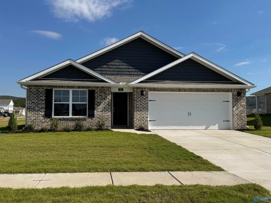 381 JACKSON POINT CIR, HUNTSVILLE, AL 35811 - Image eaed8f455ad2218d6d905b97027c43f5/4207361823