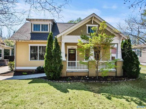 Photo of 2716 Overton Road, Huntsville, AL 35801 (MLS # 21912802)