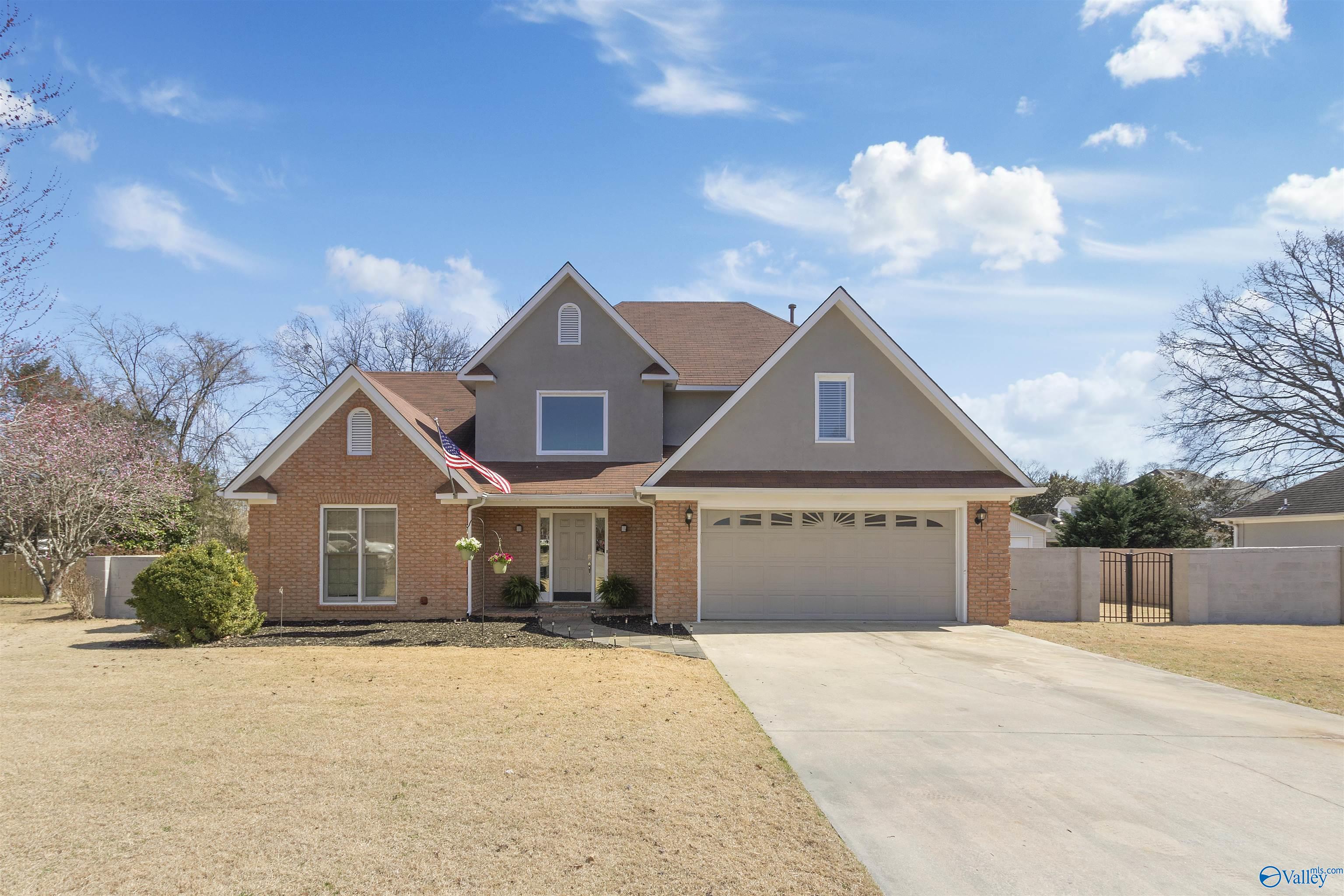 3312 SW Loggers Place, Decatur, Alabama image 1